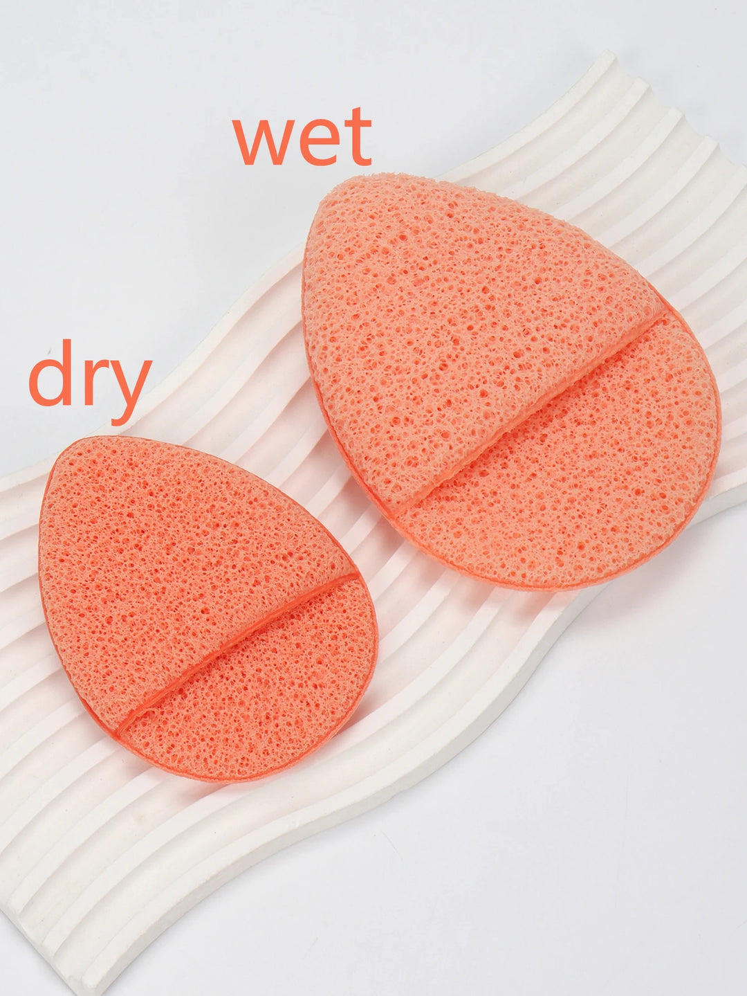 Random Color Gloves, Pack of 4/6/8/12/16/24 Pieces Gentle Facial Sponge That Removes Deep Impurities and Cosmetics That Cause Acne and Blackheads, Reusable and Exfoliating.