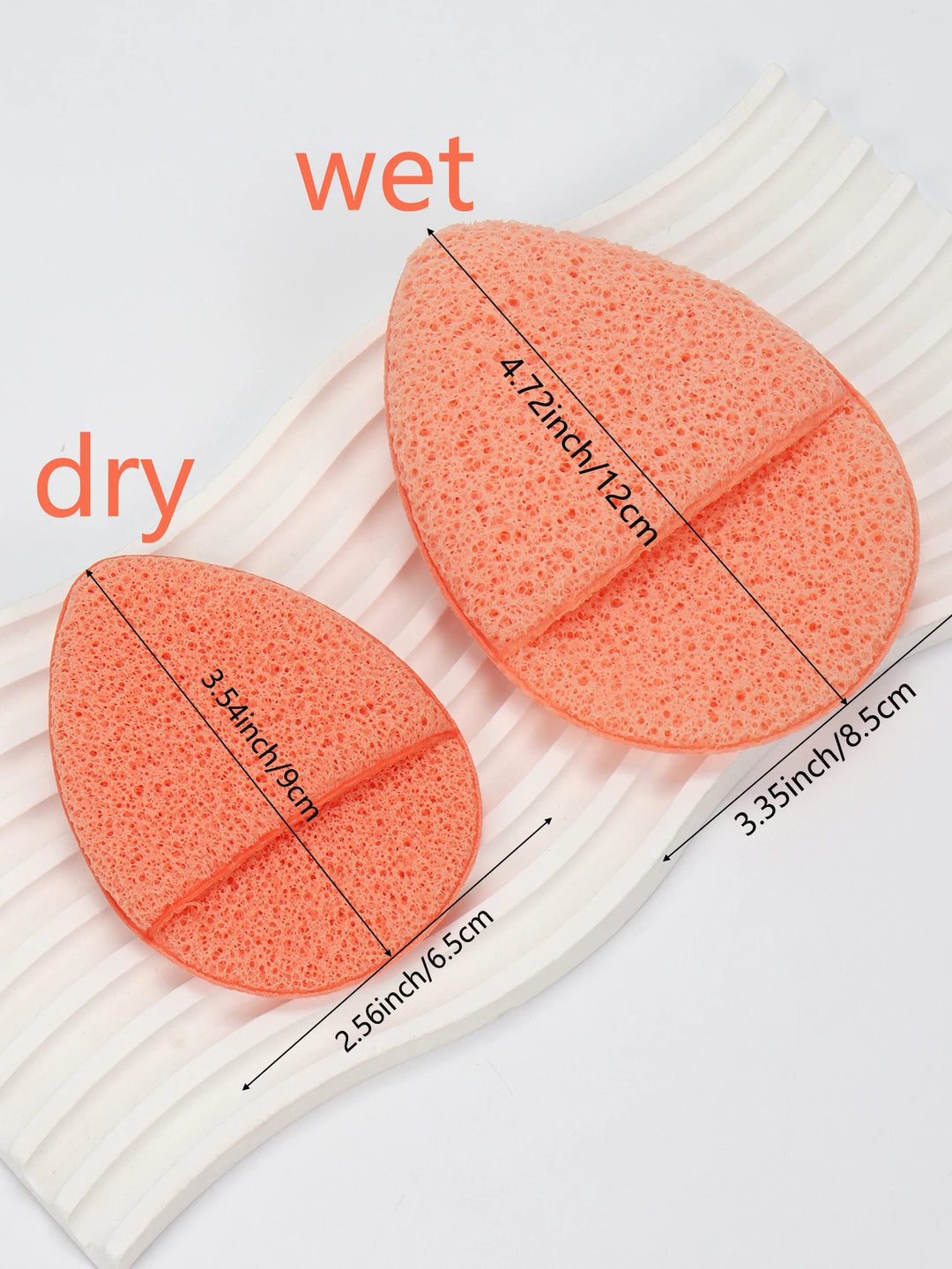 Random Color Gloves, Pack of 4/6/8/12/16/24 Pieces Gentle Facial Sponge That Removes Deep Impurities and Cosmetics That Cause Acne and Blackheads, Reusable and Exfoliating.